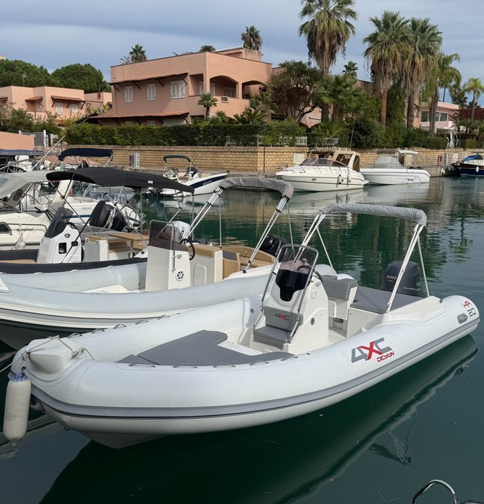 Imbarcazioni Gem Boat per il noleggio — foto 1